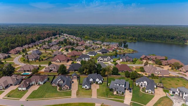 6845 Hilo Avenue, Benton, AR 72019