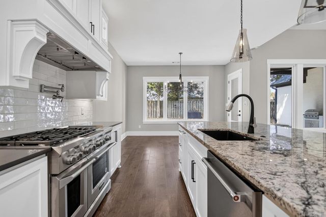 6845 Hilo Avenue, Benton, AR 72019