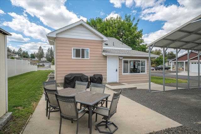 517 S Felts Rd, Spokane Valley, WA 99206