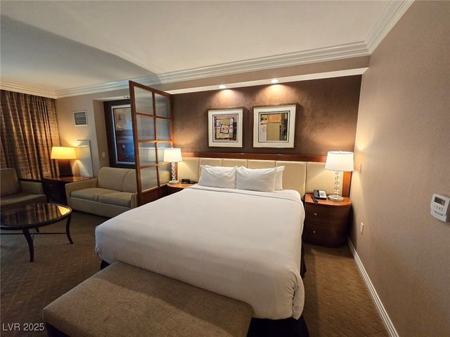 135 East Harmon Avenue 2203, Las Vegas, NV 89109