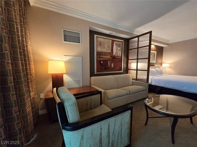 135 East Harmon Avenue 2203, Las Vegas, NV 89109