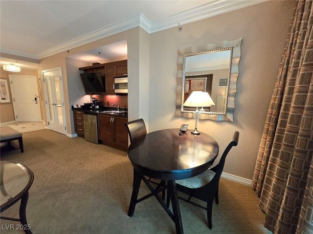 135 East Harmon Avenue 2203, Las Vegas, NV 89109