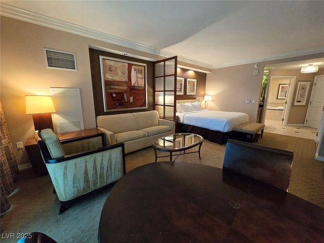 135 East Harmon Avenue 2203, Las Vegas, NV 89109