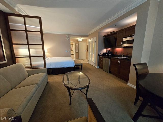 135 East Harmon Avenue 2203, Las Vegas, NV 89109