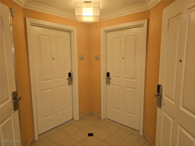 135 East Harmon Avenue 2203, Las Vegas, NV 89109