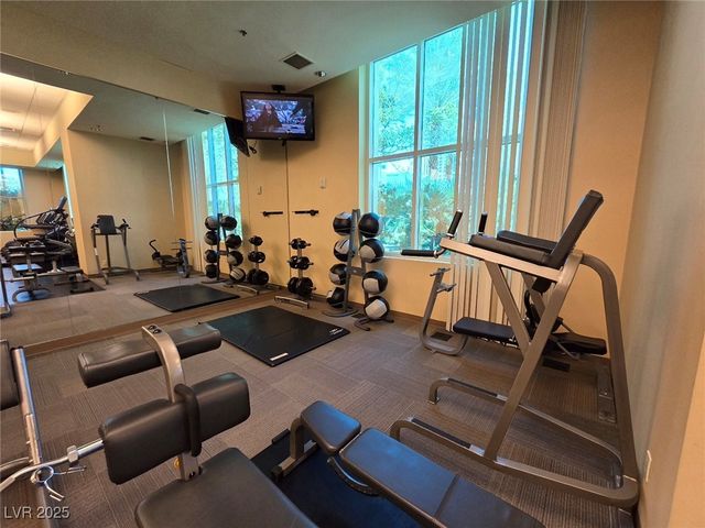 135 East Harmon Avenue 2203, Las Vegas, NV 89109