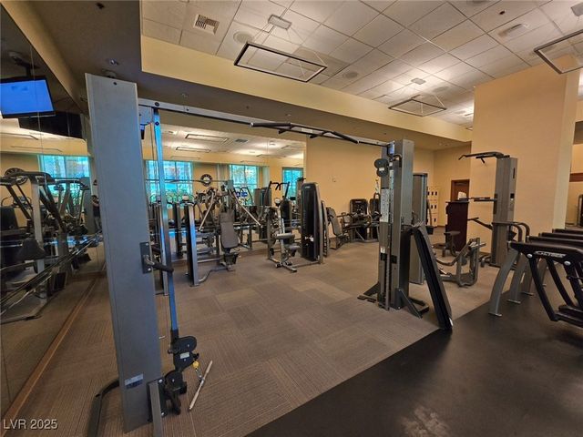 135 East Harmon Avenue 2203, Las Vegas, NV 89109