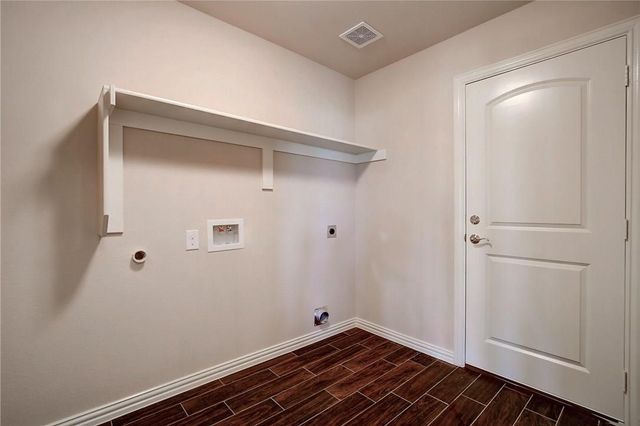 2100 McAllister, Princeton, TX 75407