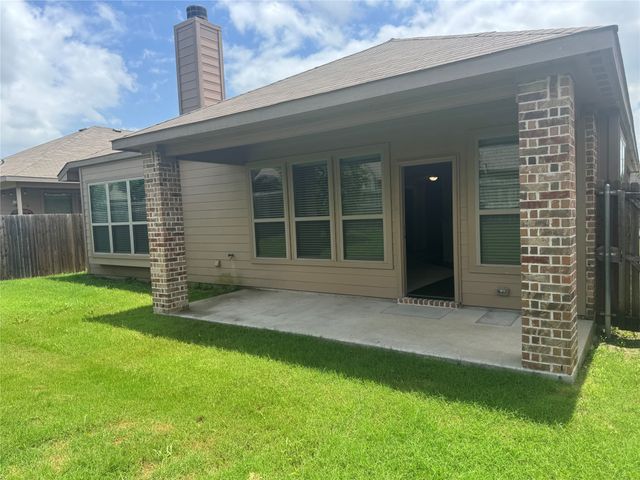 2100 McAllister, Princeton, TX 75407