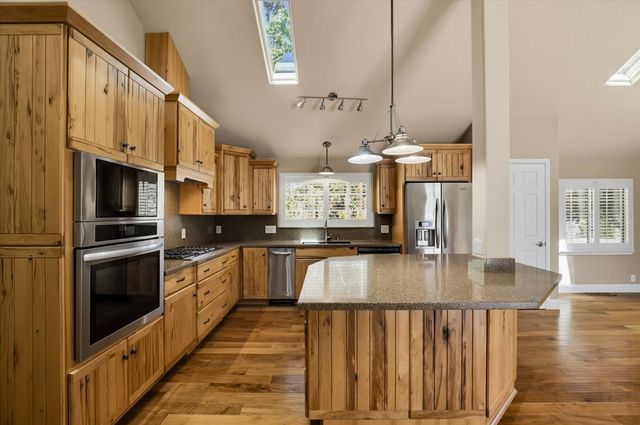12816 Jones Bar Rd, Nevada City, CA 95959