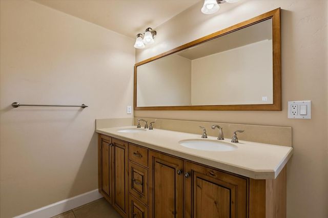 12816 Jones Bar Rd, Nevada City, CA 95959