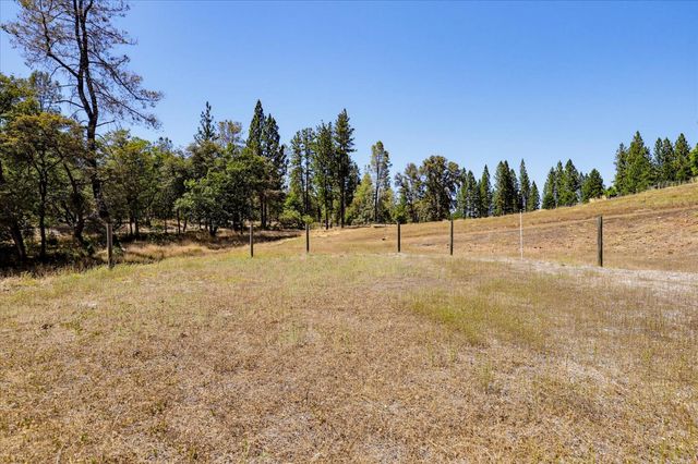 12816 Jones Bar Rd, Nevada City, CA 95959