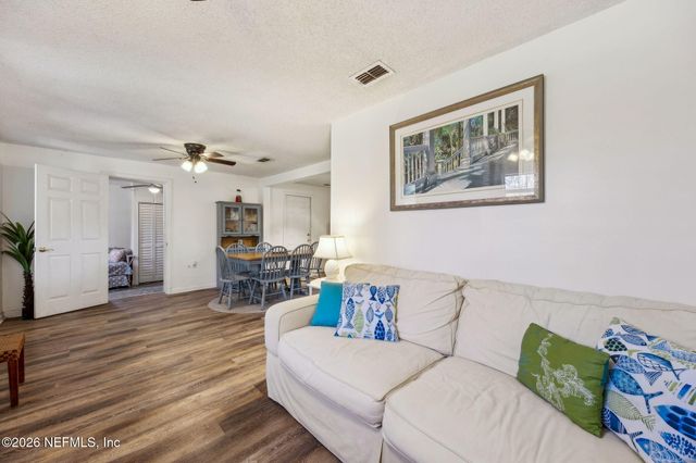 1306 S 4TH Street, Fernandina Beach, FL 32034