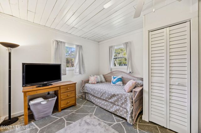 1306 S 4TH Street, Fernandina Beach, FL 32034