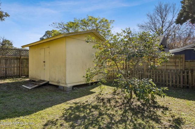 1306 S 4TH Street, Fernandina Beach, FL 32034