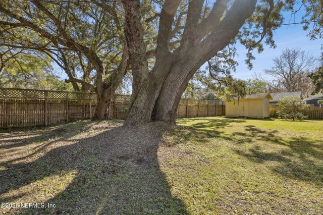 1306 S 4TH Street, Fernandina Beach, FL 32034