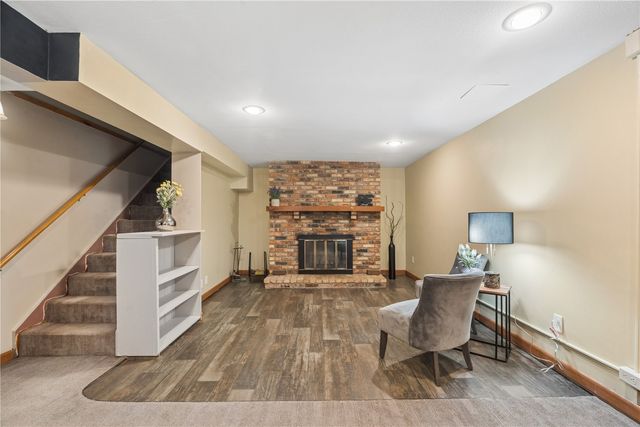 4018 Dalewood Avenue SE, Cedar Rapids, IA 52403
