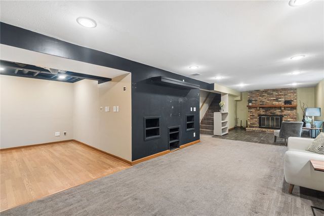4018 Dalewood Avenue SE, Cedar Rapids, IA 52403