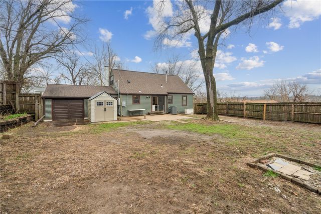 4018 Dalewood Avenue SE, Cedar Rapids, IA 52403