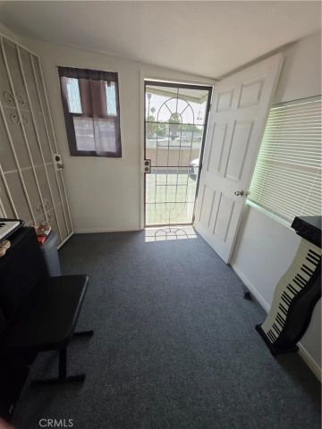 3929 W 5th 135, Santa Ana, CA 92703