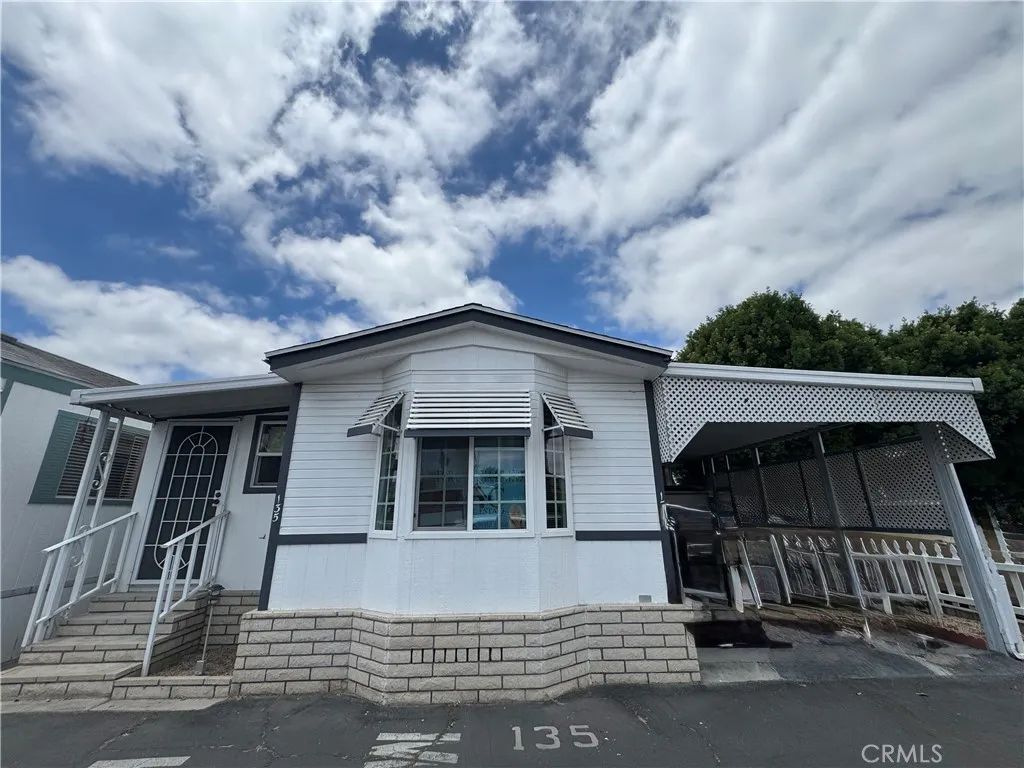 3929 W 5th 135, Santa Ana, CA 92703