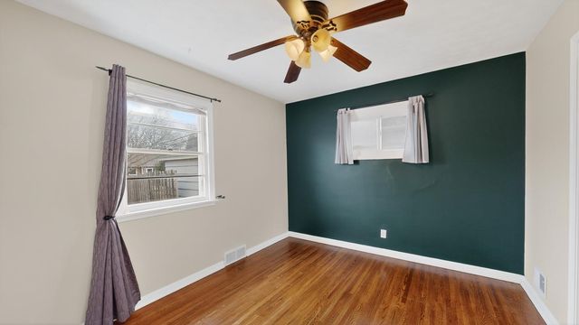 1513 10th Avenue NE, Rochester, MN 55906