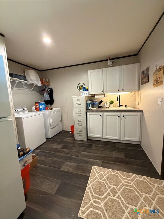 Image 19 of property listing at 1576 Settlers Way 2, Seguin, TX 78155