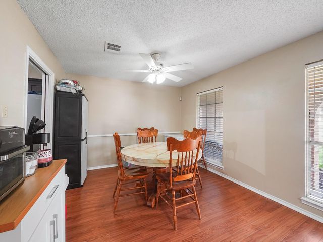 905 Patricia Drive, Deer Park, TX 77536