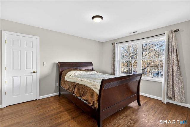 72 Broadmere Road, Stratford, CT 06614