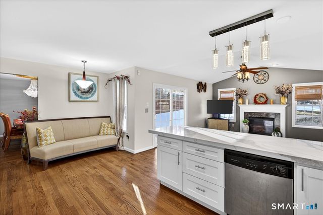 72 Broadmere Road, Stratford, CT 06614