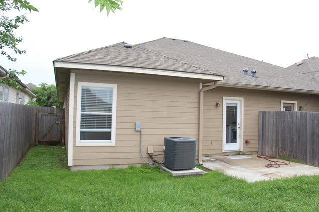 2838 Southampton WAY A, Round Rock, TX 78664