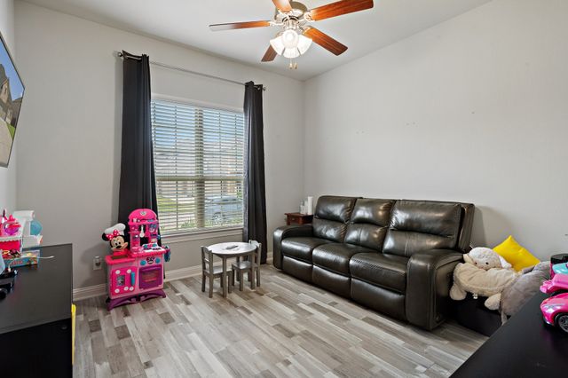 10912 Smithville Place, Mckinney, TX 75071