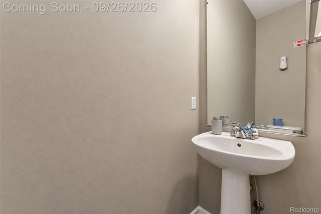 2051 Vanderbilt Road, Canton Charter Township, MI 48188