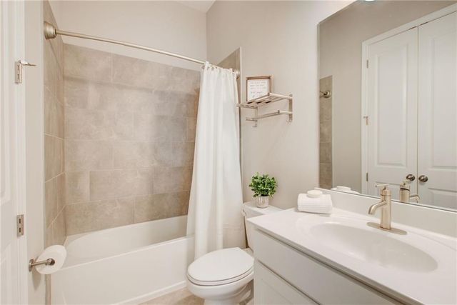 2665 Crowbrook Way, Cumming, GA 30040