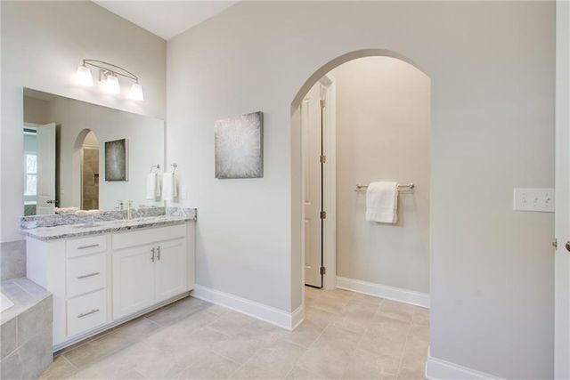 2665 Crowbrook Way, Cumming, GA 30040