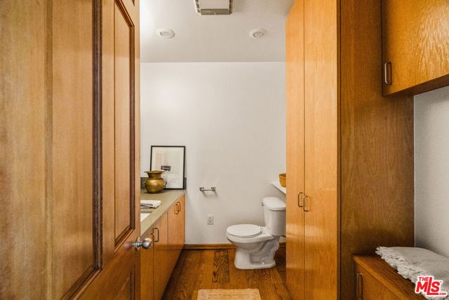 120 PACIFIC Avenue, Venice, CA 90291