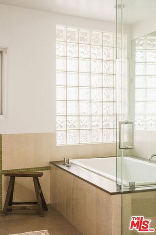 120 PACIFIC Avenue, Venice, CA 90291