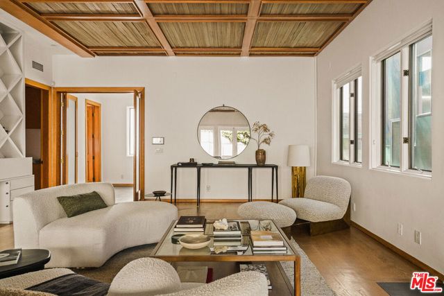 120 PACIFIC Avenue, Venice, CA 90291