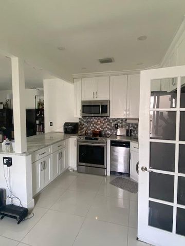 1413 NW 5TH Avenue, Fort Lauderdale, FL 33311