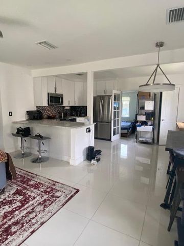 1413 NW 5TH Avenue, Fort Lauderdale, FL 33311