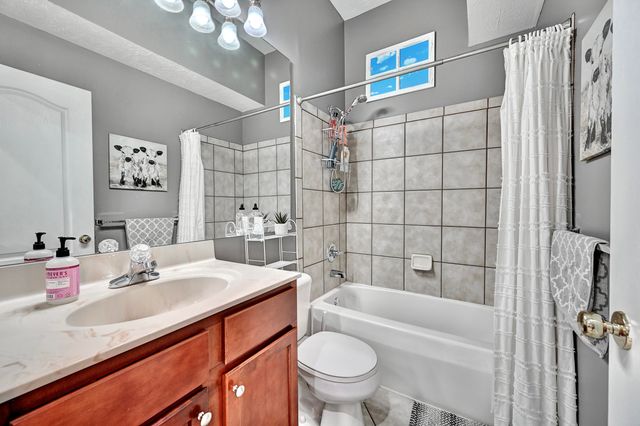 5804 Bunkers Avenue, 102B, Burlington, KY 41005