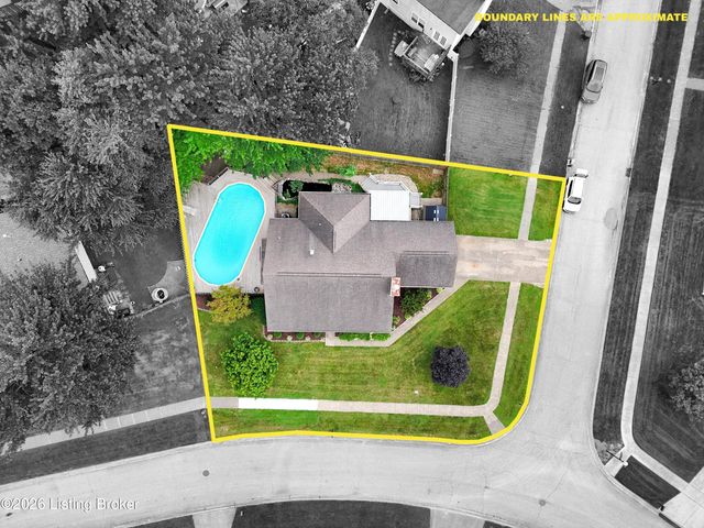 5514 Woodcross Pl, Louisville, KY 40229