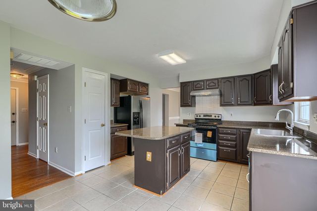 20 SUNRISE CT, Randallstown, MD 21133