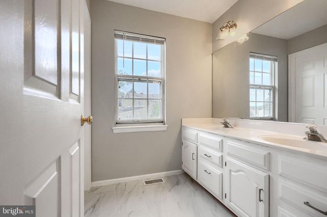 20 SUNRISE CT, Randallstown, MD 21133