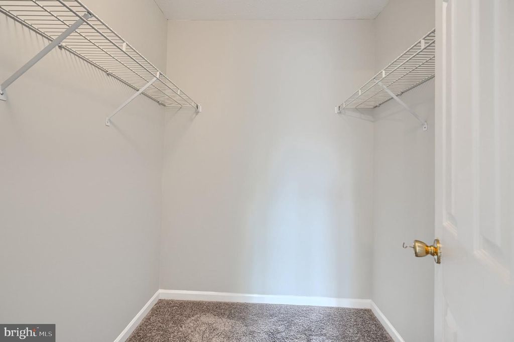 Image 42 of property listing at 20 SUNRISE CT, Randallstown, MD 21133