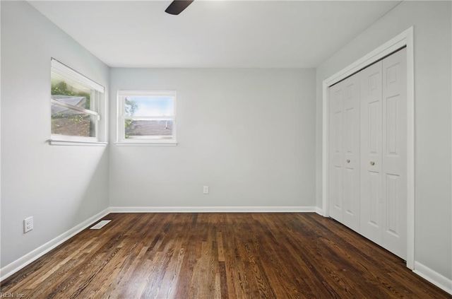220 Manchester DR, Hampton, VA 23666