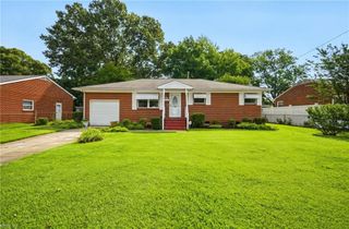 220 Manchester DR, Hampton, VA 23666