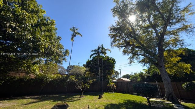 510 Raven Ave, Miami Springs, FL 33166