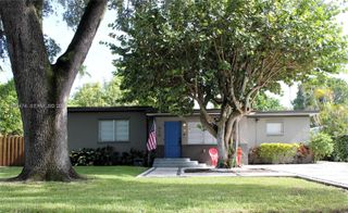 510 Raven Ave, Miami Springs, FL 33166