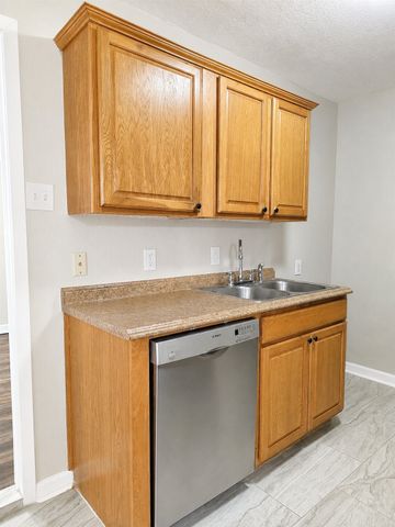 4412 Central Lane, Balch Springs, TX 75180